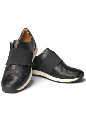 Vionic Codie Casual Black Leather Sneakers Slip-On Shoes Textured Pattern Sz 6.5